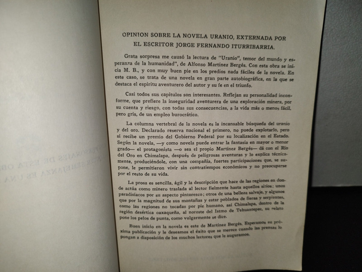 124- Uranio. Novela - Alfonso Martínez Berges - Impresora Del Suereste, Oaxaca, Oax. - 1970