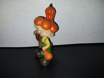 A2- Pieza De Resina. Granjero Con Sombrero De Calabaza - 80'S - 90'S