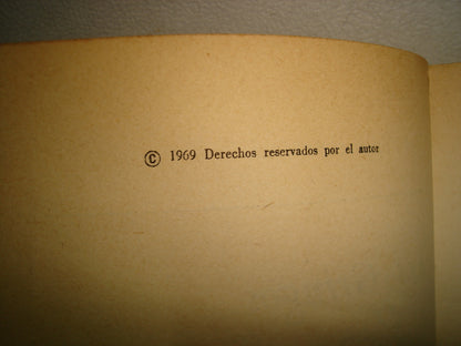 161- Los Gringos - José Vázquez Amaral - B Costa-Amic, Editor - Primera Edición 1969 - Firmado