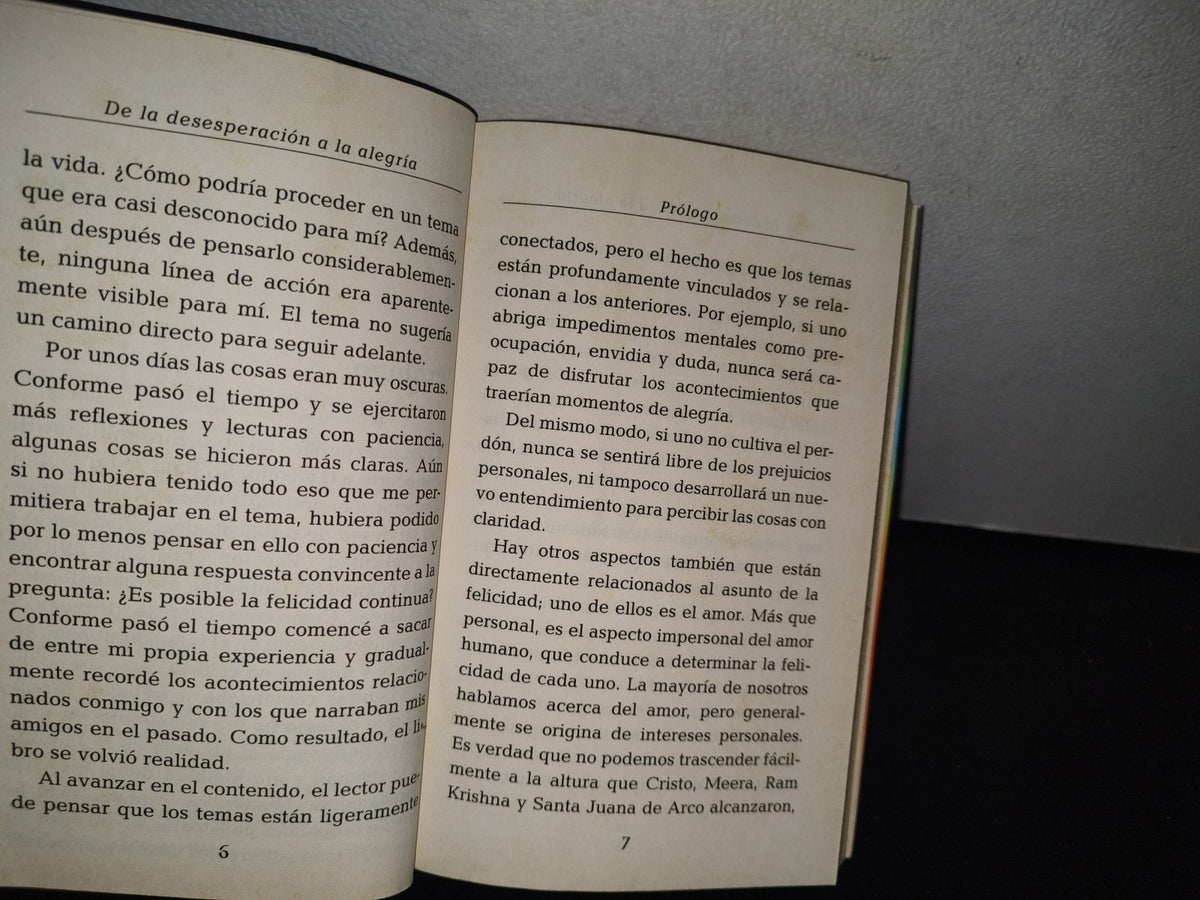 83- De La Desesperación A La Alegría - A. P. Sharma - Primera Edición 2010