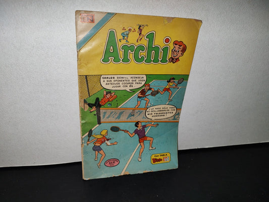 188- Cómic Archie - Editorial Novaro. Año Xviii, No. 607, Enero De 1975
