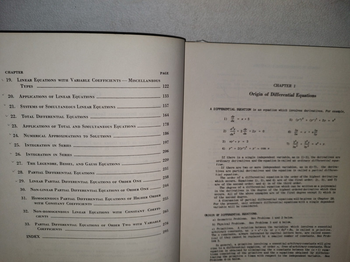 166- Theory And Problems Of Diferential Equations - Frak Ayres, Jr. 560 Solved Problems - 1952