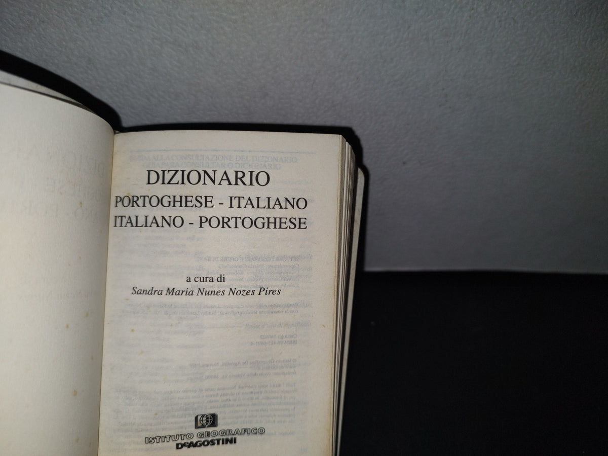 68- Diccionario Portugués-Italiano Italiano-Portugués / Portoguese-Italiano