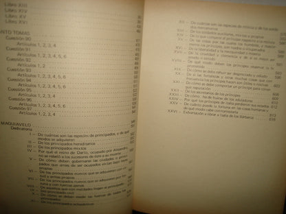 21- Antología De Textos De Teoría Política Y Gobierno I - Sep - 70'S - 80'S