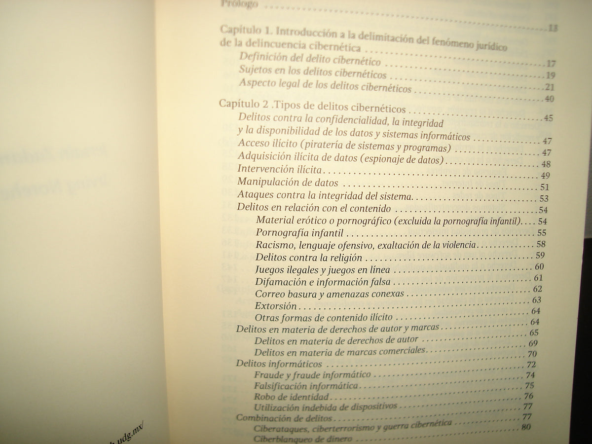 167- Internet, ¿Arma O Herramienta? Jersain Zadamig Llamas Covarrubias - Universidad De Guadalajara. Primera Edición 2018