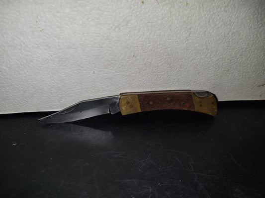 A6- Navaja Vintage De Ornato. Cacha De Madera Con Bordes De Bronce - 70's