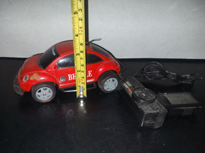 A2- Carrito Vintage De Control. De Pilas. Beetle Rojo. Quality Toys New Bright - 1998