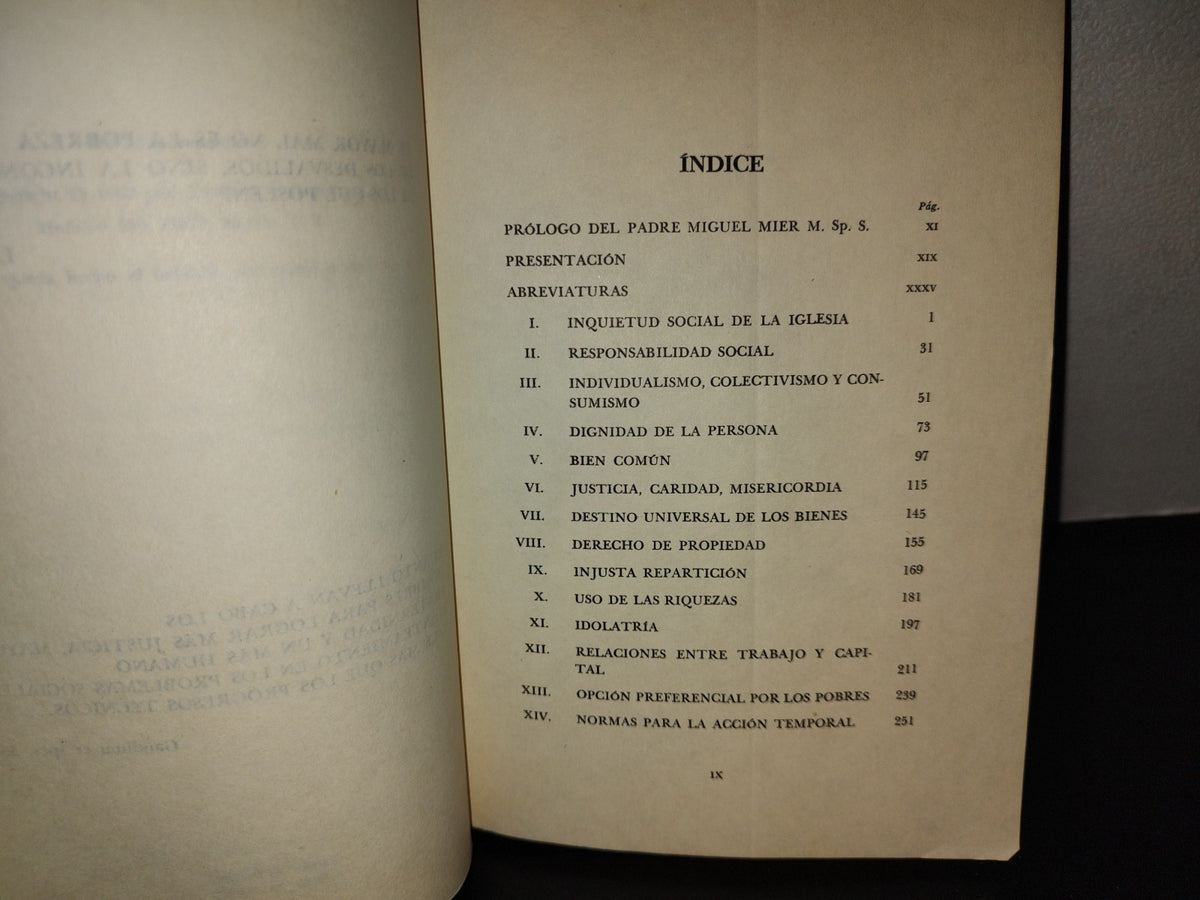 143- Cristianismo. Compromiso Social - Antonio Prida Barrios - Librería Parroquial - 1A. Ed. 1982