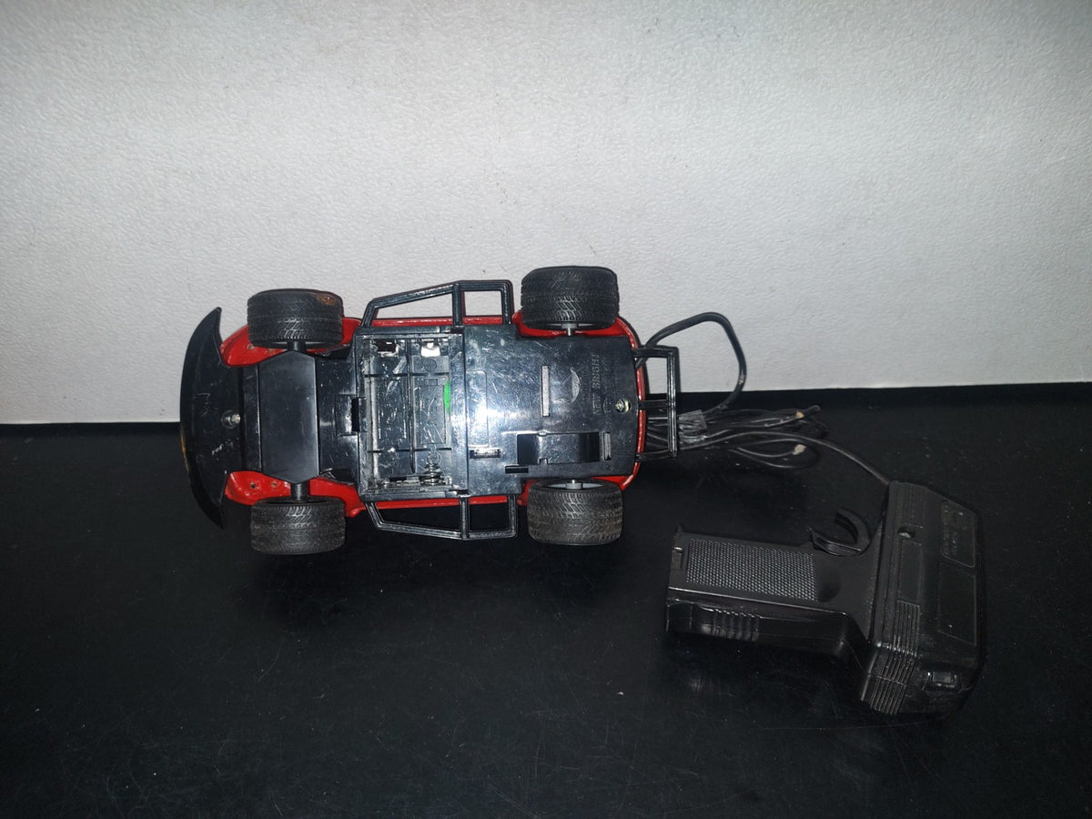 A2- Carrito Vintage De Control. De Pilas. Beetle Rojo. Quality Toys New Bright - 1998