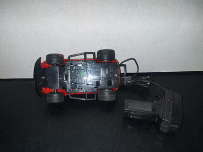 A2- Carrito Vintage De Control. De Pilas. Beetle Rojo. Quality Toys New Bright - 1998