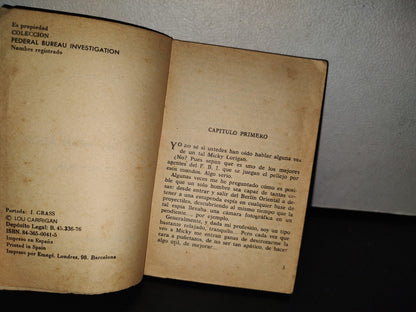 124- Federal Bureau Nvestigation. Pista: El Apuntador - Lou Carrigan - Producciones Editoriales 70'S