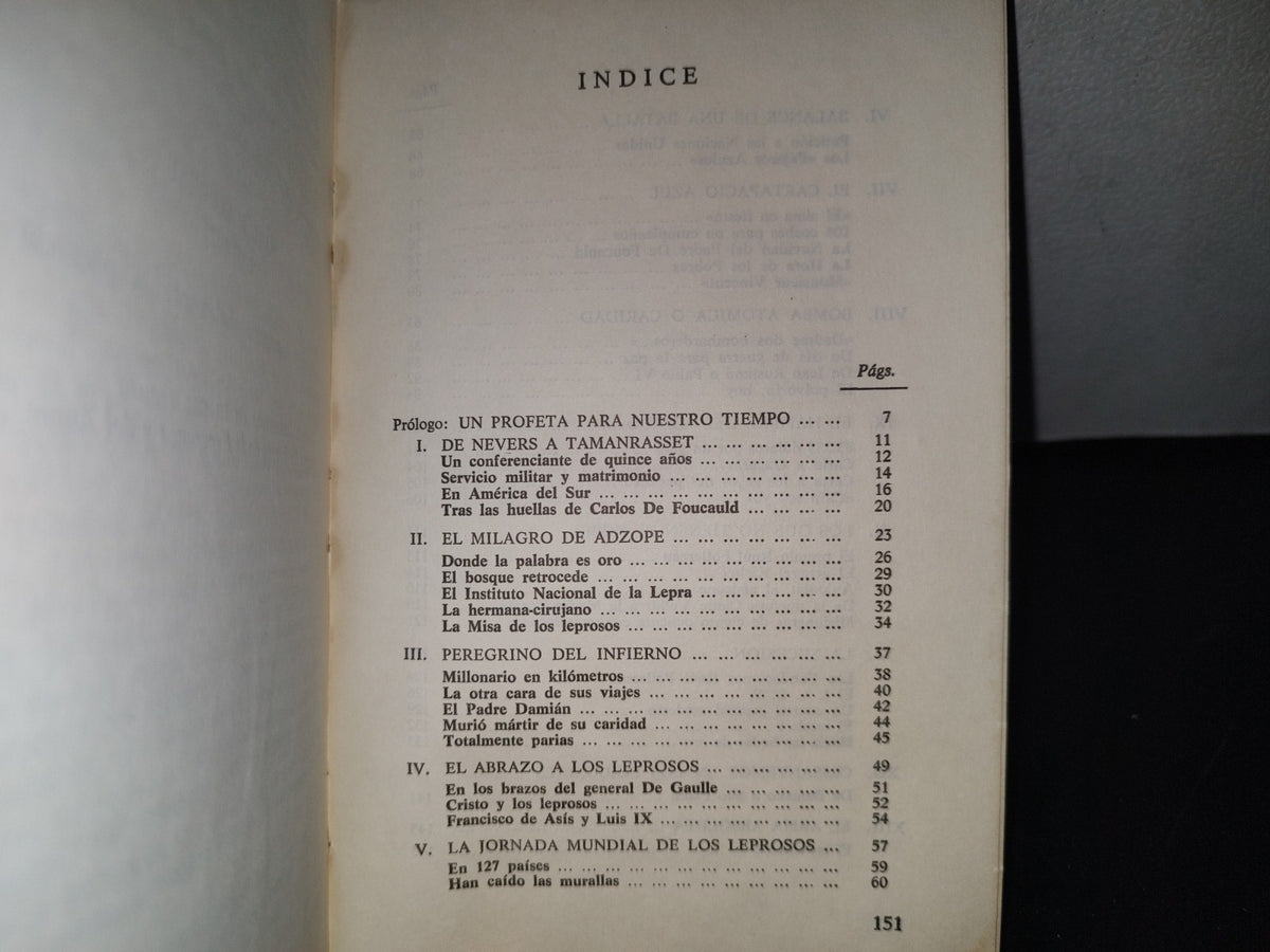 96- Raúl Follereau. El Hombre Que Besaba A Los Leprosos - Jean Toulat. Editorial Mundo Negro 1978