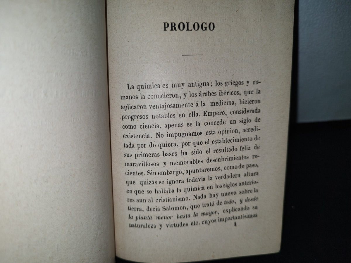 60- Manual De Química Divertida - Eduardo Vélez De Paredes. Librería De La Vda. De Ch. Bouret - 1911