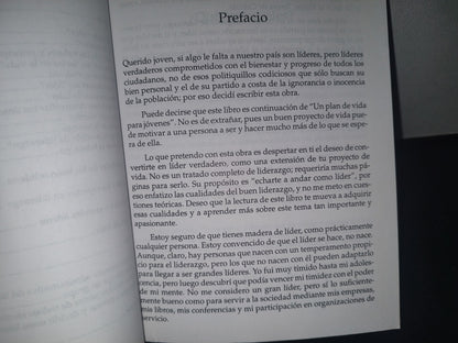 34- Un Plan De Formación En Liderazgo Para Jóvenes - Luis Castañeda
