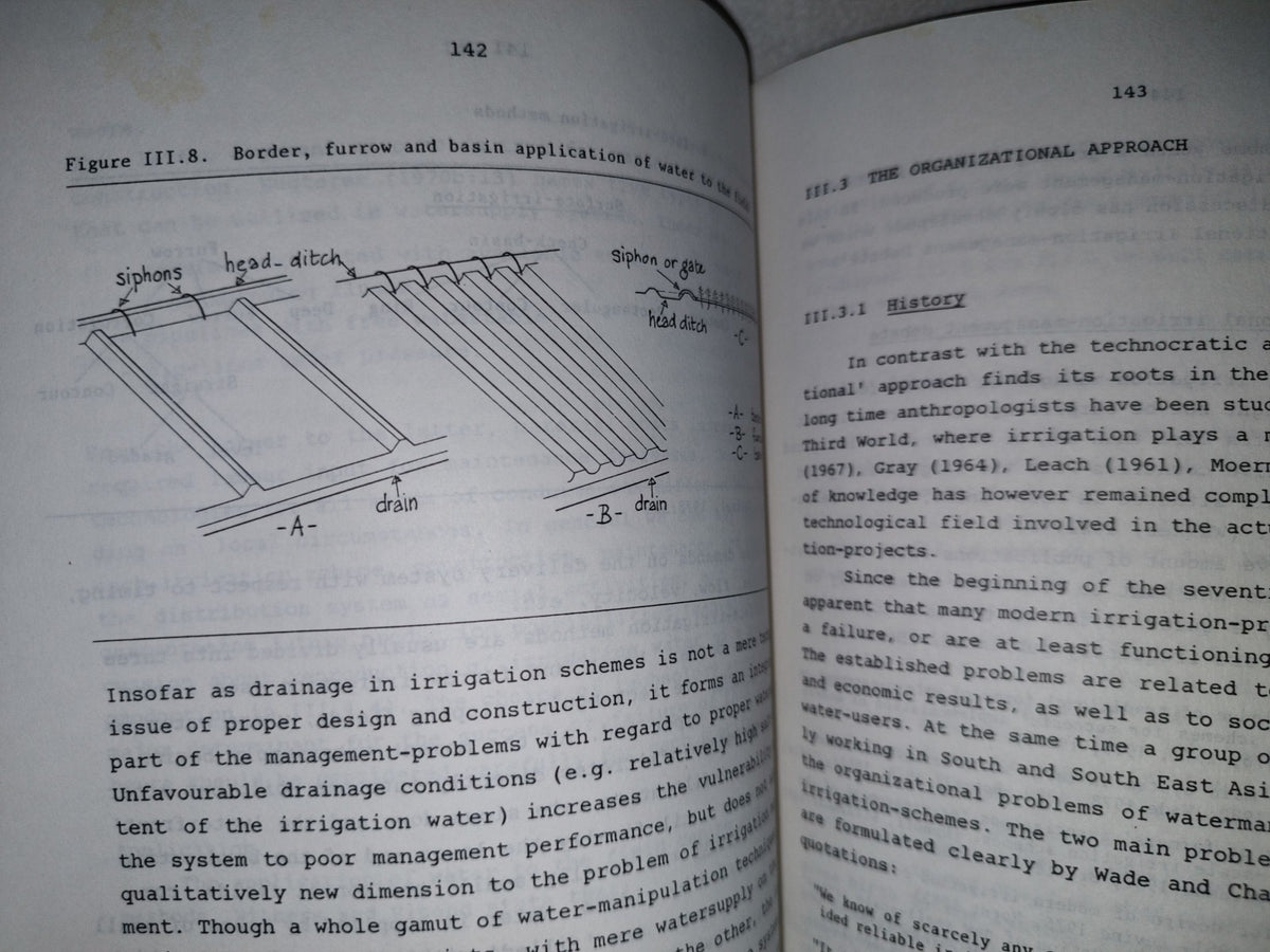 114- Irrigation, Peasants And Development - Jan Willem Eggink, Jan Ubels - November 1984