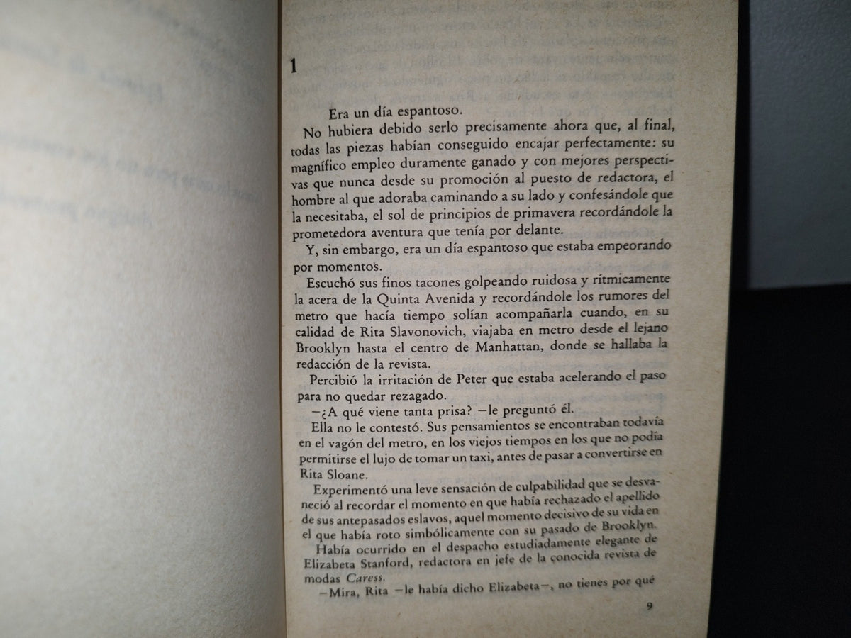 74- Las Fuentes - Sylvia Wallace