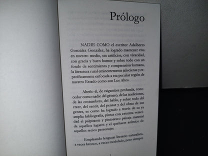 90- De Los Arcada - Adalberto González González - 2001 - Firmado