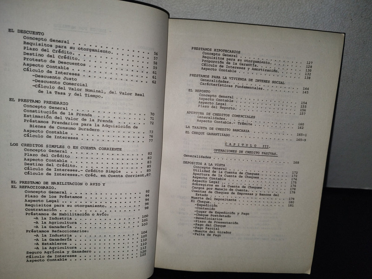 85- Manual Del Funcionario Bancario - Jorge Saldaña Álvarez - 1976