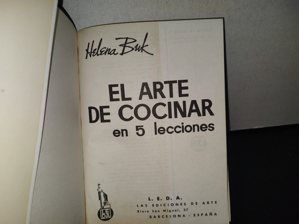 83- El Arte De Cocinar En 5 Lecciones - Helena Buk - 1998
