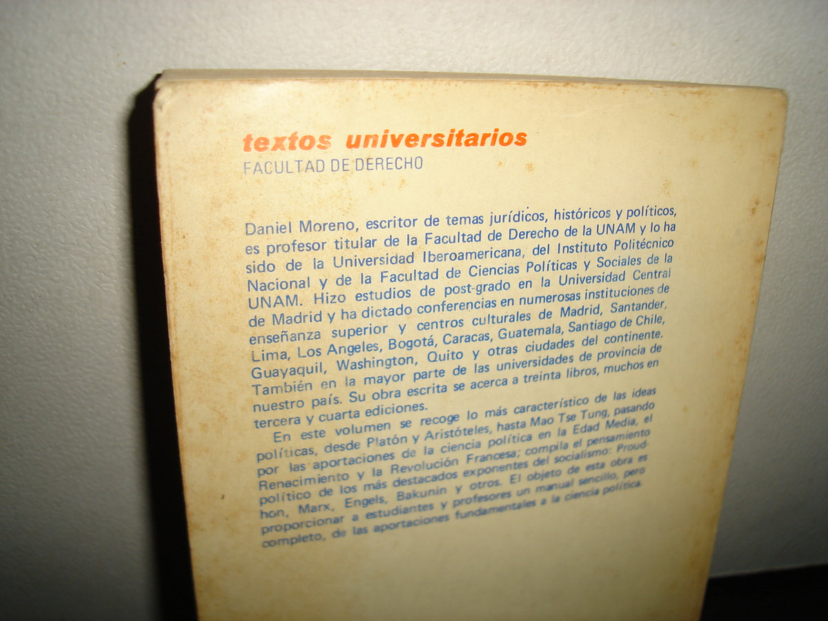 23- Clásicos De La Ciencia Política - Daniel Moreno. Universidad Nacional Autónoma De México - Primera Edición: 1975