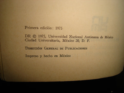 23- Clásicos De La Ciencia Política - Daniel Moreno. Universidad Nacional Autónoma De México - Primera Edición: 1975