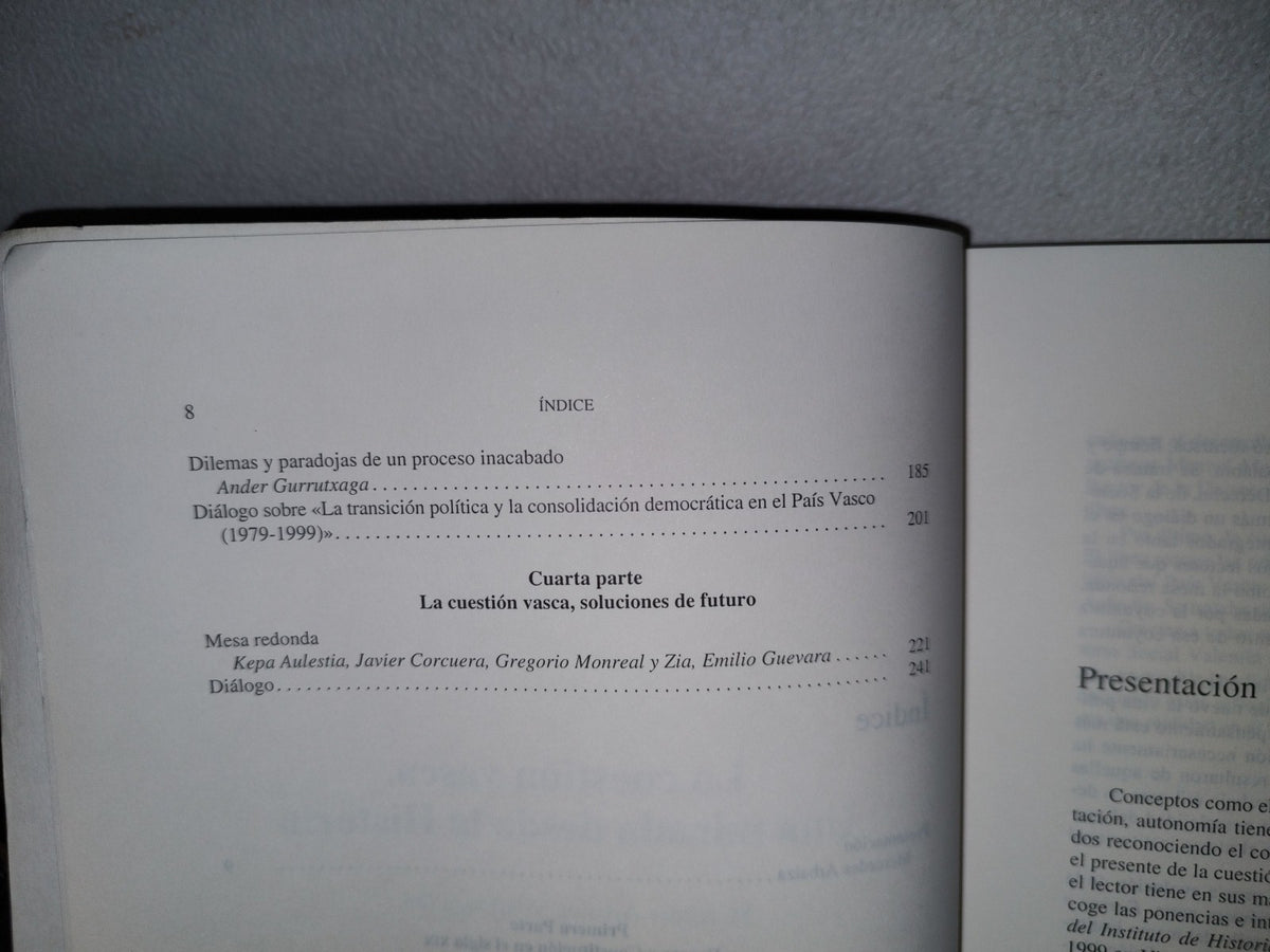 77- La Cuestión Vasca. Una Mirada Desde La Historia - Mercedes Arbaizavilallonga (Ed.)
