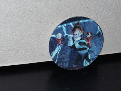 A5- Tazo Holográfico De Los Increíbles, De Disney Pixar- 2000'S