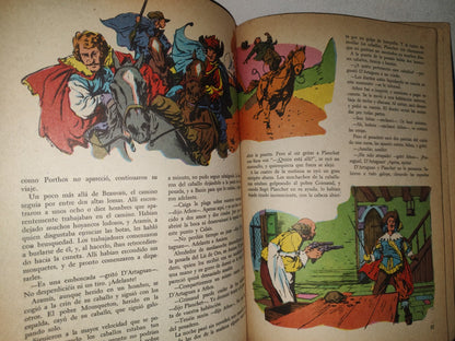 128- Clásicos De Oro Ilustrados. Los Tres Mosqueteros - 1981
