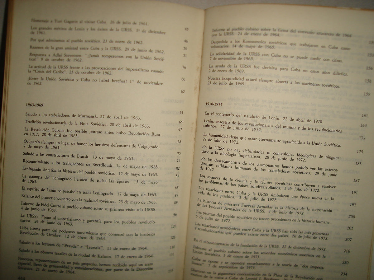 167- La Revolución De Octubre Y La Revolución Cubana. Fidel Castro Discursos 1959-1977. Ediciones Del Departamento De Orientación Revolucionaria Del Comité Central Del Partido Comunista De Cuba. La Habana, 1977