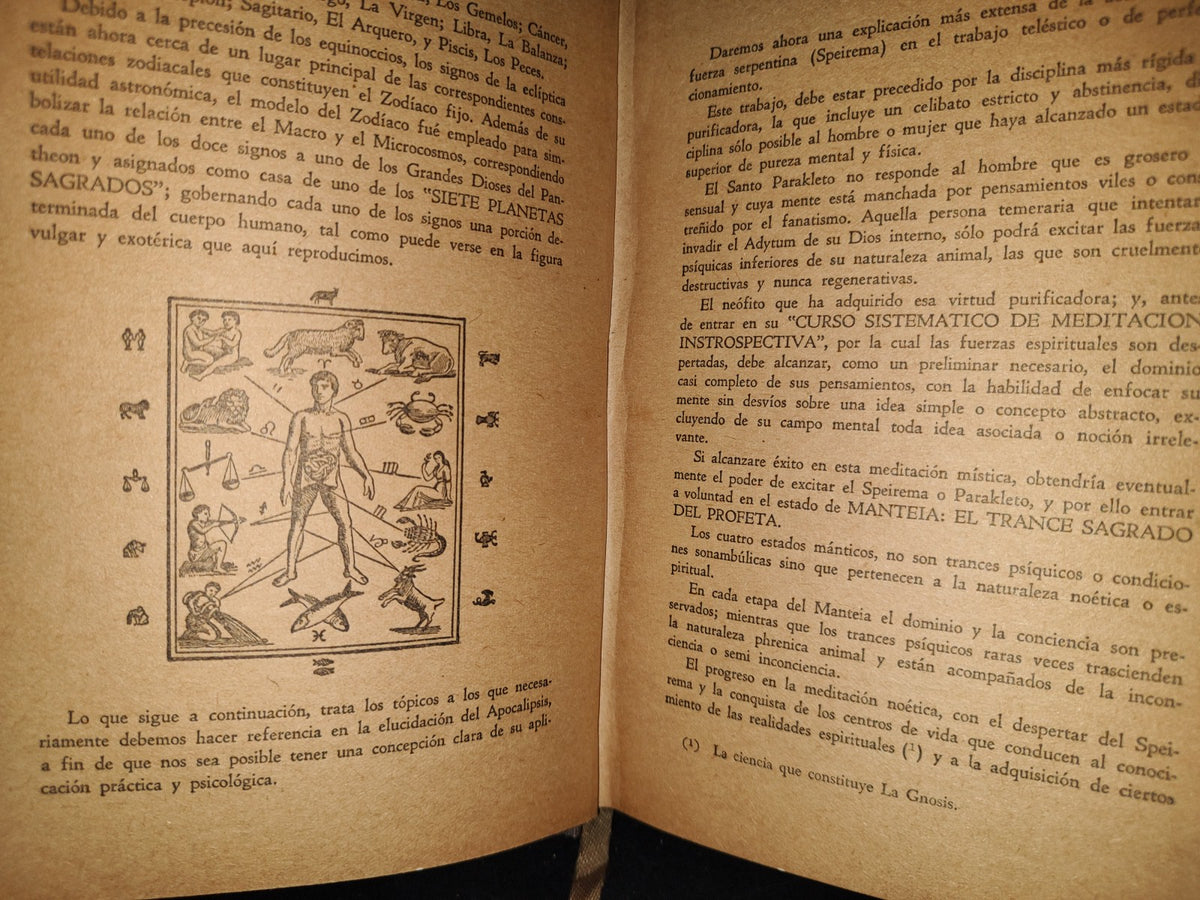 151- El Apocalipsis Develado - Versión Castellana De Giordano Bruno - Editorial Kier - 1946