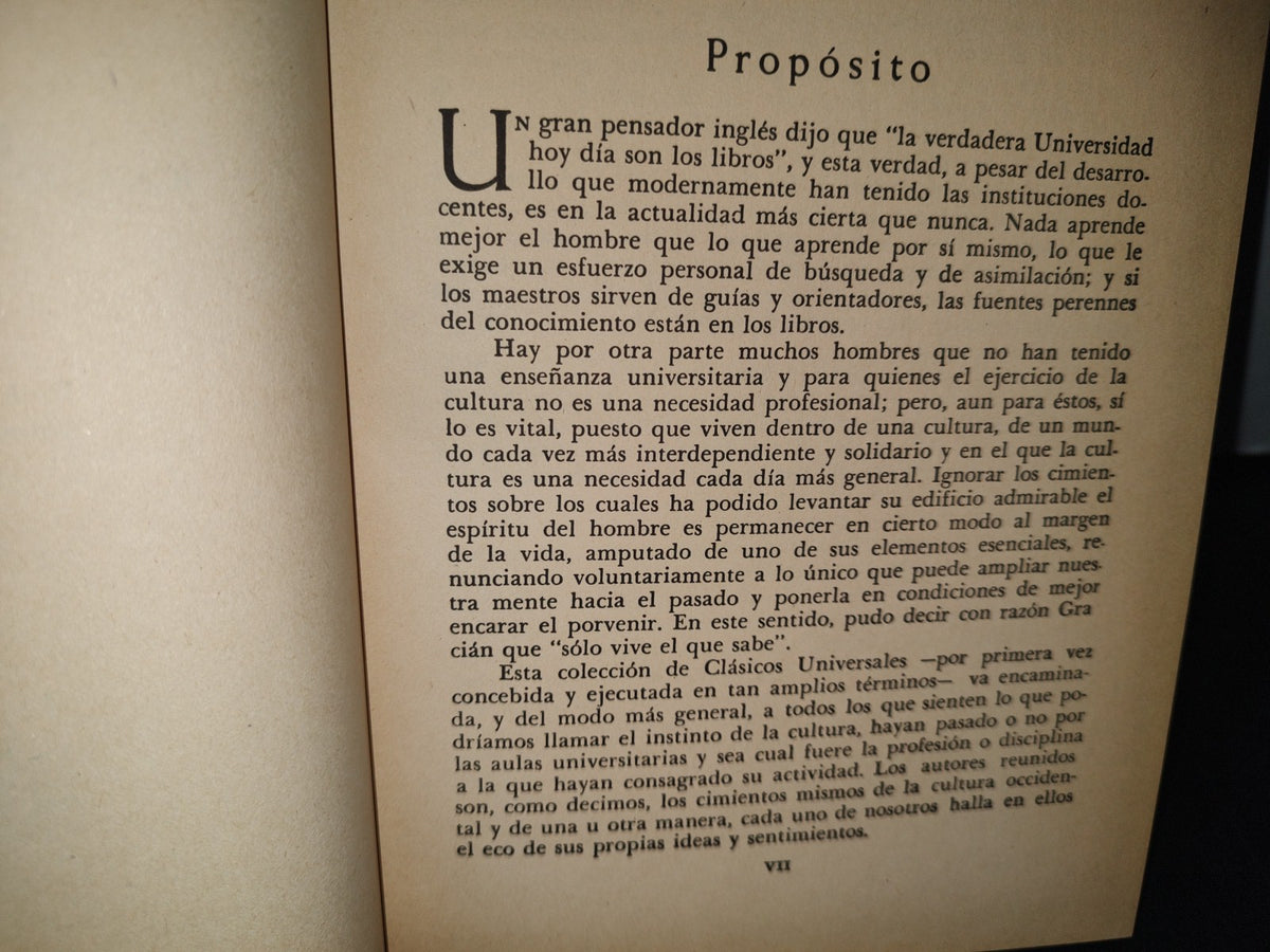 18- Los Clásicos. Dostoiewsky Y Tolstoy. Novelas Y Cuentos