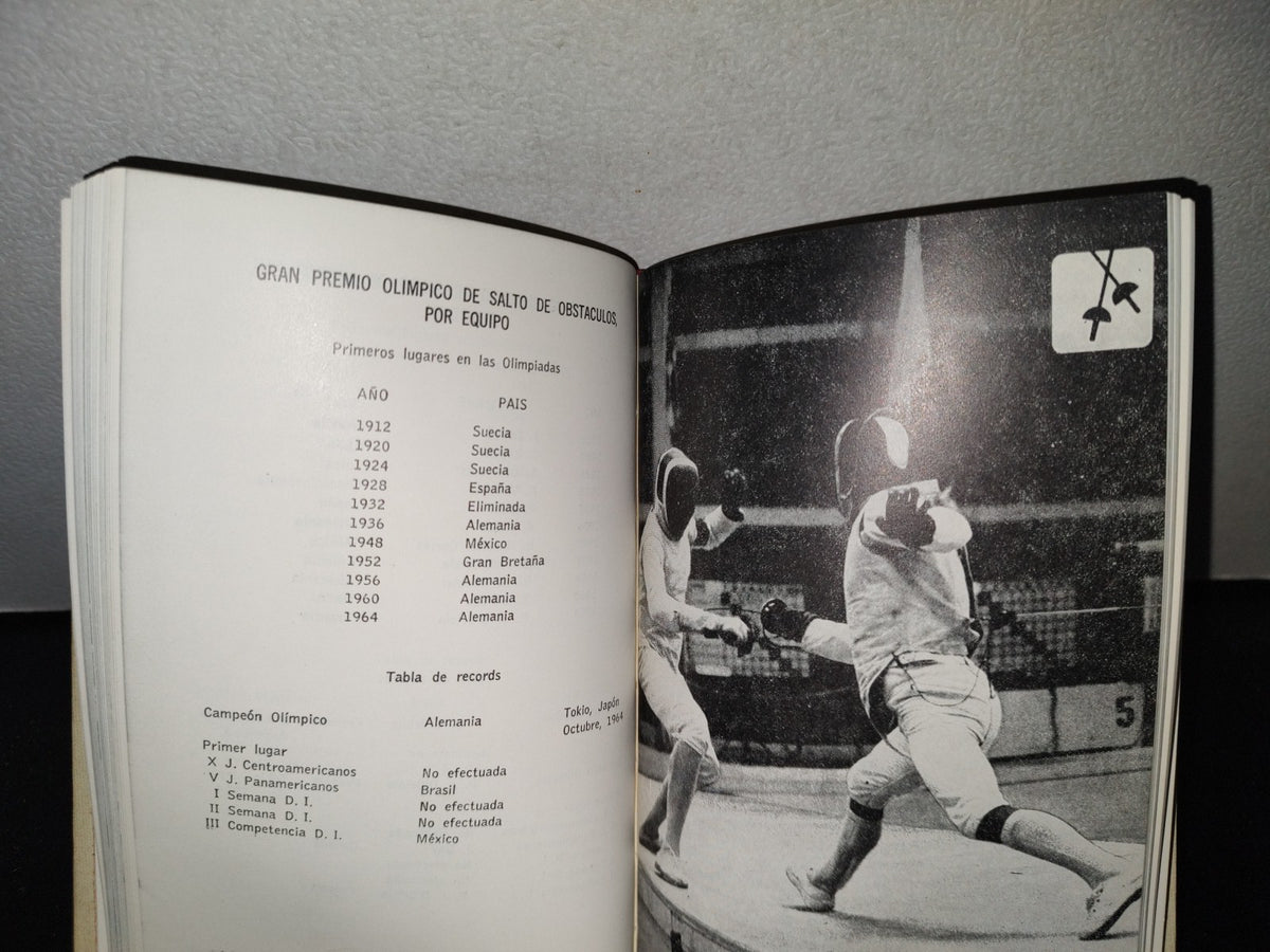 65- México 68. Manual Deportivo Olímpico. Primera Edición En Español - 1968