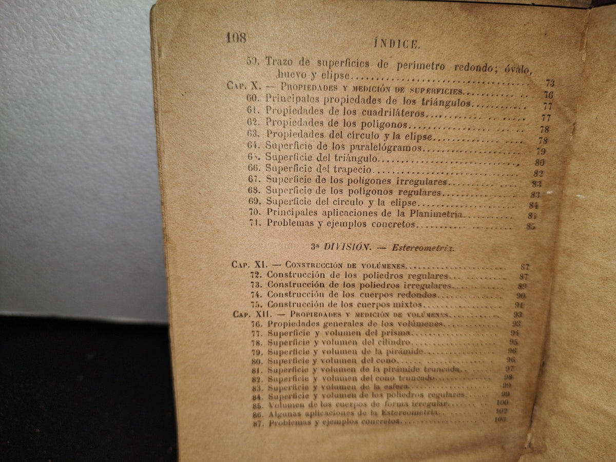 65- Nociones De Geometría Intuitiva - Julio S. Hernández - 1895