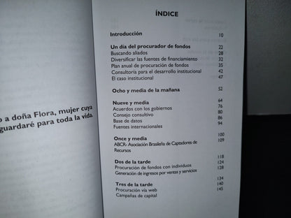 124- Un Día Del Procurador De Fondos - Marcelo Estraviz - 1A. Edición 2014