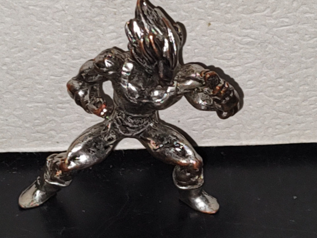 A6- Figura De Metal De Dragon Ball: Vegeta