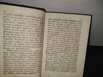 60- Latín. Institutiones Philosophicae. Auctore Francisco Jacquier. - 1821