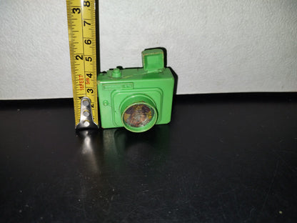 A5- Sacapuntas Vintage Verde. Con Forma De Cámara Fotográfica - 90'S