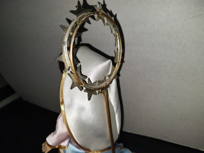 A6- Muñeca Con Representación De La Virgen María