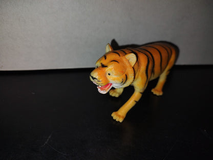 A5- Tigre De Plástico Macizo - 2000'S
