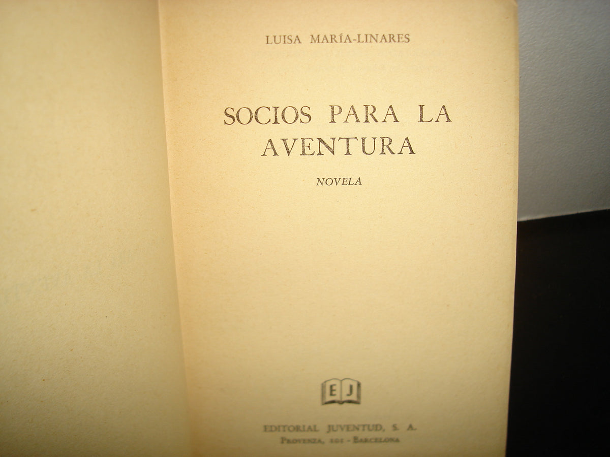 26- Socios Para La Aventura - Luisa María Linares - 1952