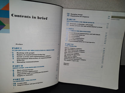 219- Organizational Behavior. Human Behvior At Work - John W. Newstrom / Keith Davis