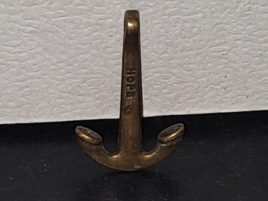 A5- Antiguo Dije De Bronce En Forma De Ancla - 70's