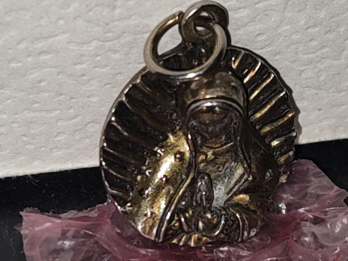 A5- Dije De Metal En Relieve Con La Virgen De Guadalupe - 70's - 80's