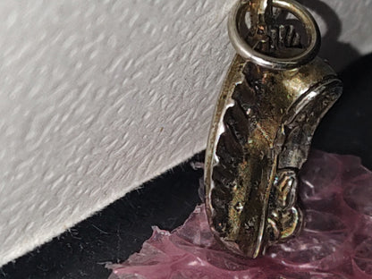 A5- Dije De Metal En Relieve Con La Virgen De Guadalupe - 70's - 80's
