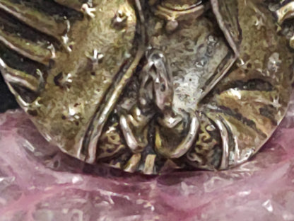 A5- Dije De Metal En Relieve Con La Virgen De Guadalupe - 70's - 80's