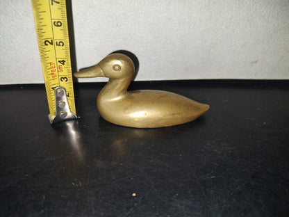A5- Figura Maciza De Bronce: Pato Echado - 70's