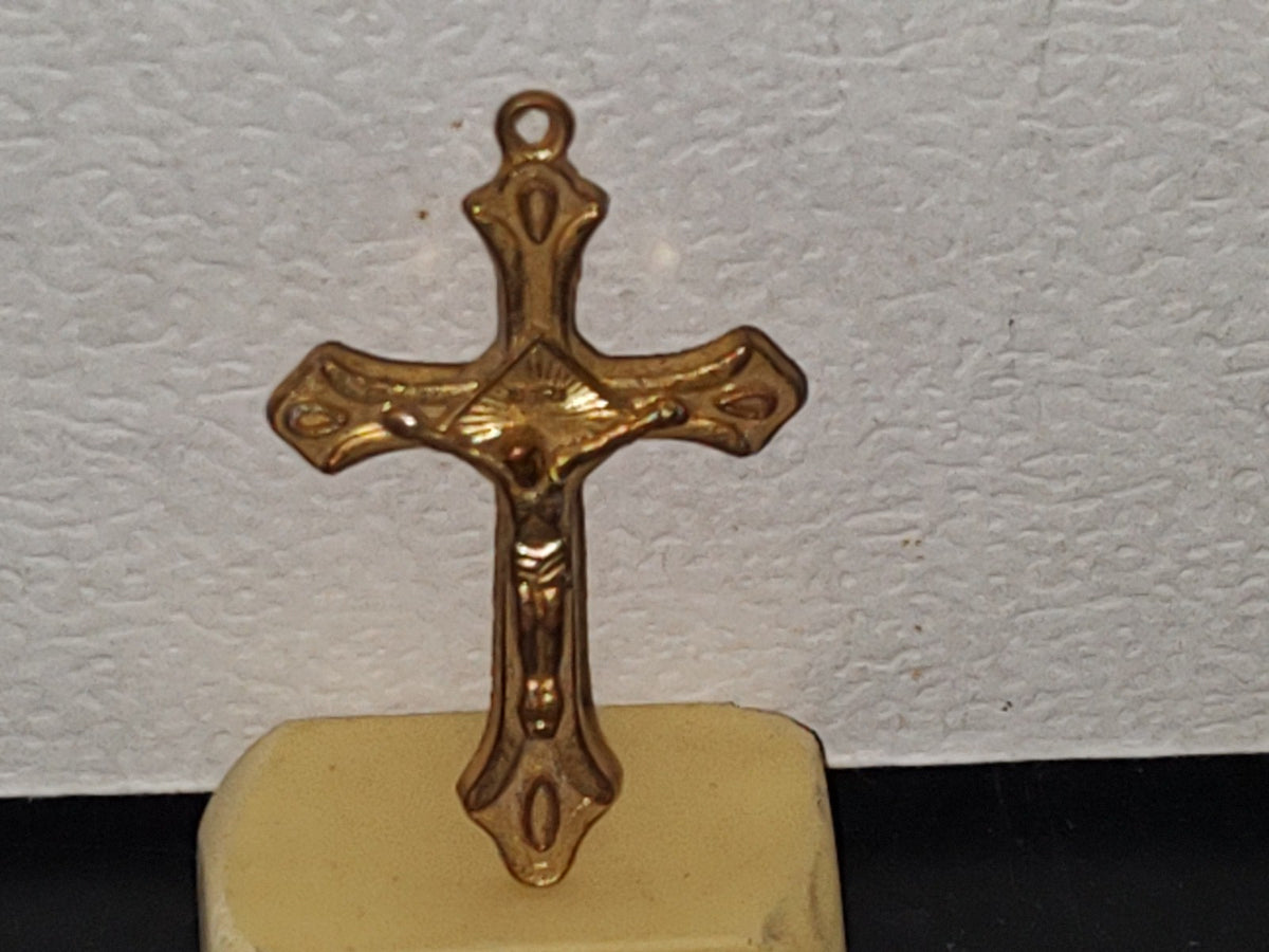 A5- Dije Crucifijo Dorado De Metal - 80's - 90's