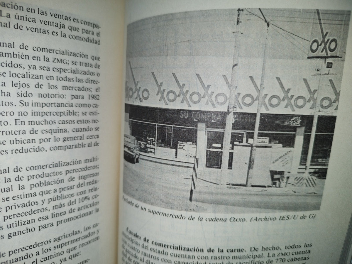 200- Jalisco Desde La Revolución Xiv: El Comercio Y Su Conformación 1940-1987 - J. Abelino Torres Montes De Oca. Gobierno Del Estado De Jalisco. Universidad De Guadalajara - Primera Edición 1988