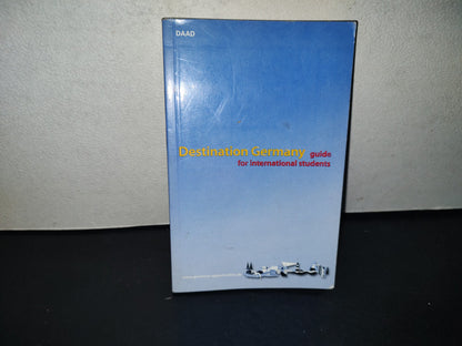 219- Destination Germany. Guide For International Students (English-German)