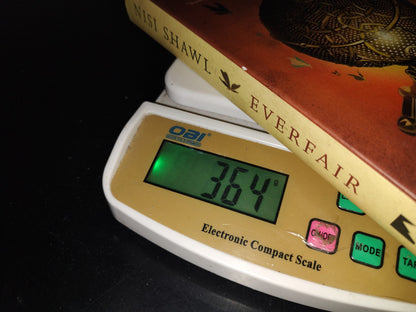 219- Everfair - Nisi Shawl - A Tom Doherty Associates Book. First Trade Paperback Edition 2017
